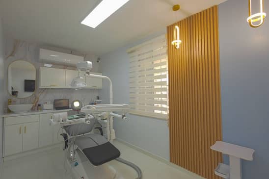 Slider image (6) Fixing Smiles